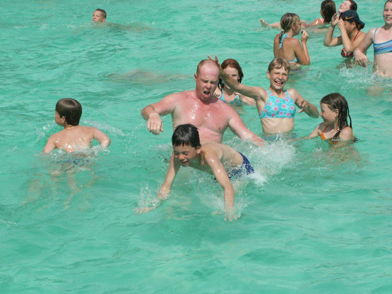 mb040801012.jpg